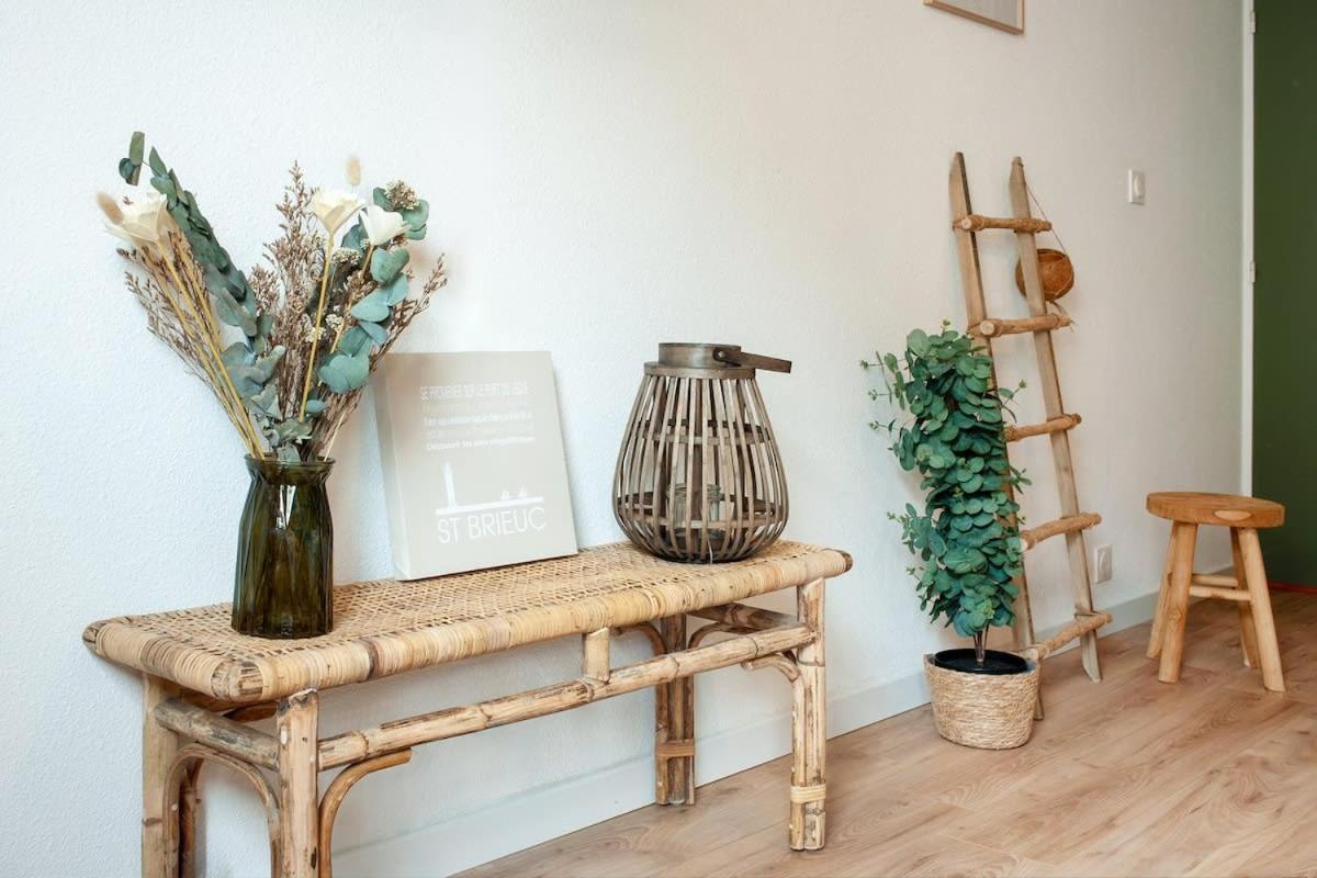 Le Nid Briochin Studio Au Coeur De Saint-Brieuc Luaran gambar